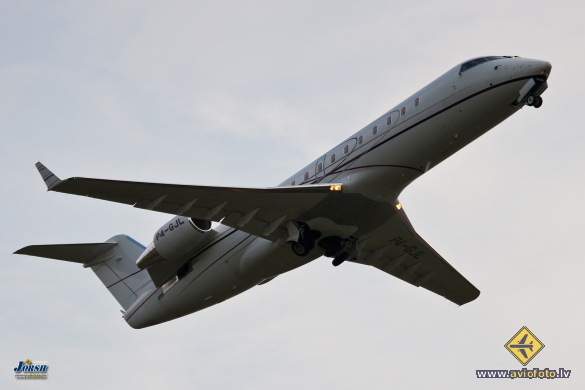 Bombardier Challenger 800 (CRJ-100SE/CL-600-2B19)