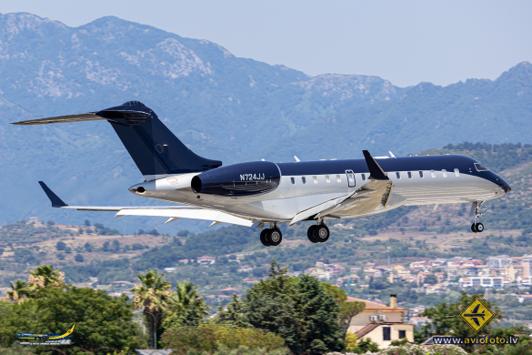Bombardier Global Express XRS (BD-700-1A10)