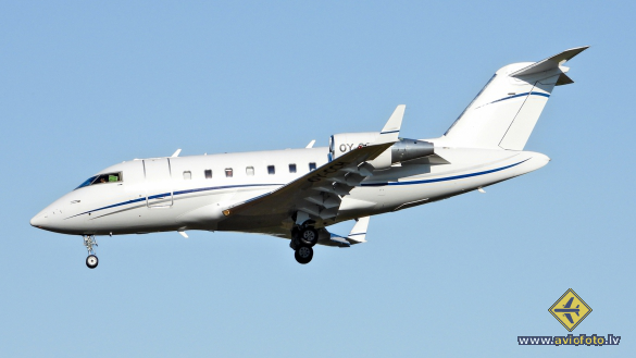 Bombardier Challenger 605 (CL-600-2B16)