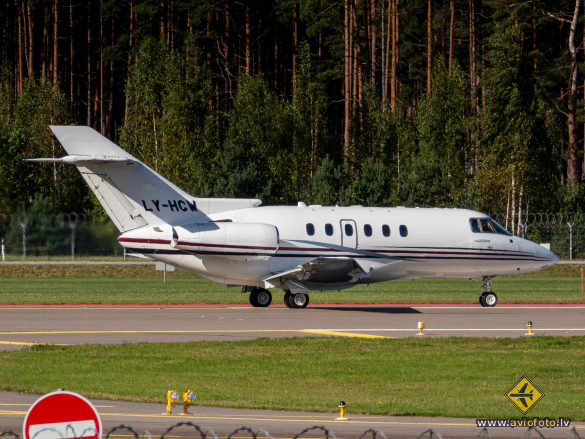 Raytheon Hawker 800XP