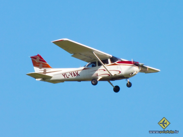 Cessna 172R
