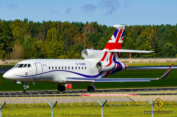 Dassault Falcon 900LX