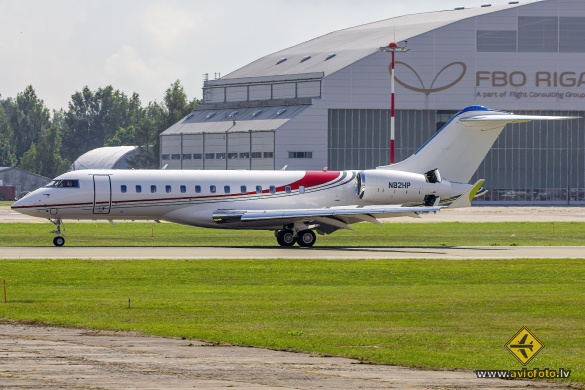 Bombardier Global 6500 (BD-700-1A10)