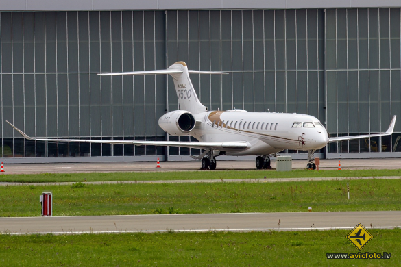 Bombardier Global 7500 (BD-700-2A12)