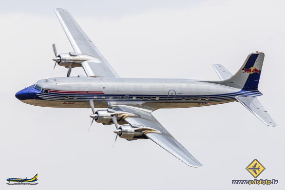 Douglas DC-6B
