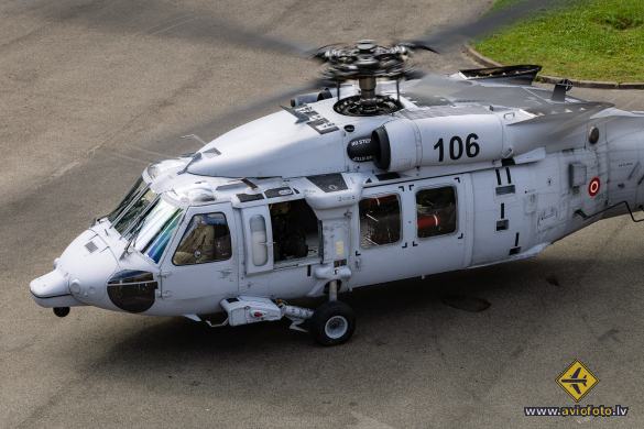 Sikorsky UH-60M Black Hawk (S-70A)