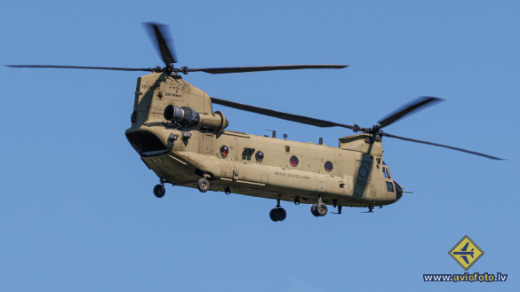 Boeing CH-47F Chinook