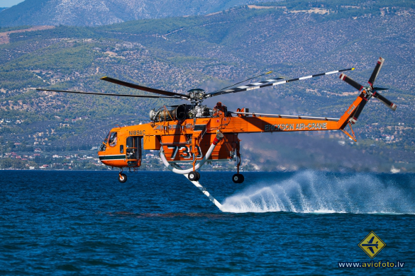 Sikorsky S-64E Skycrane