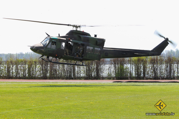 Bell CH-146 Griffon (412CF)