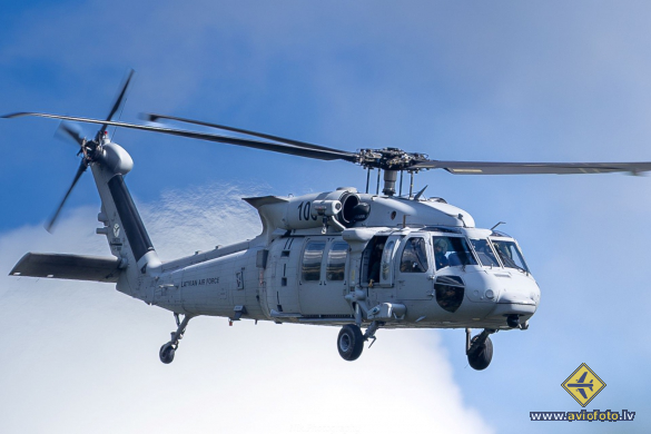 Sikorsky UH-60M Black Hawk (S-70A)