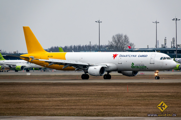 Airbus A321-211(P2F)