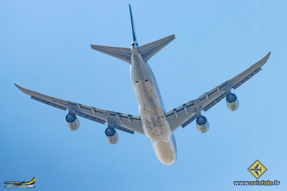 Boeing 747-867F/SCD