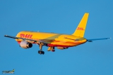 Boeing 757-256(PCF)