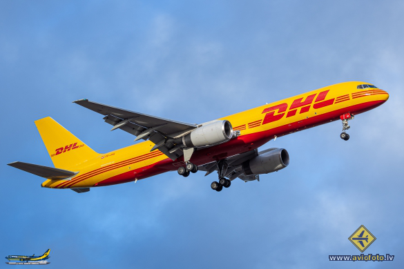 Boeing 757-28A(PCF)