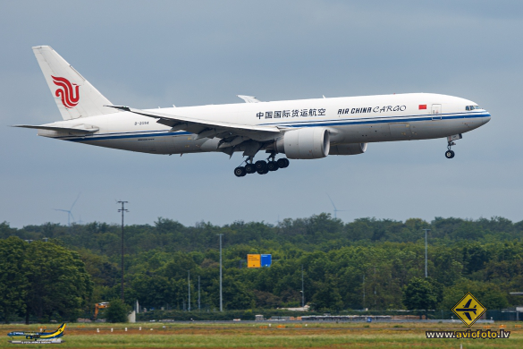 Boeing 777-FFT