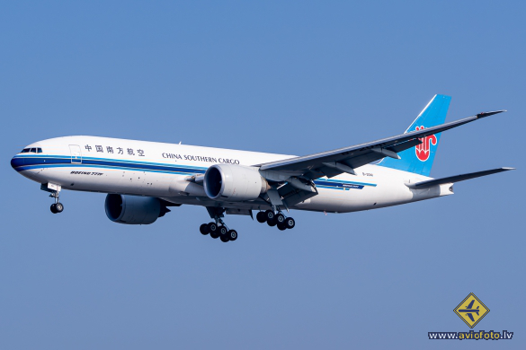 Boeing 777-F1B