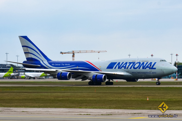 Boeing 747-428M(BCF)