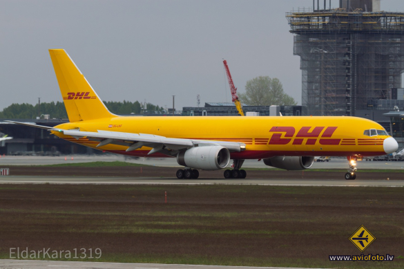 Boeing 757-236(PCF)