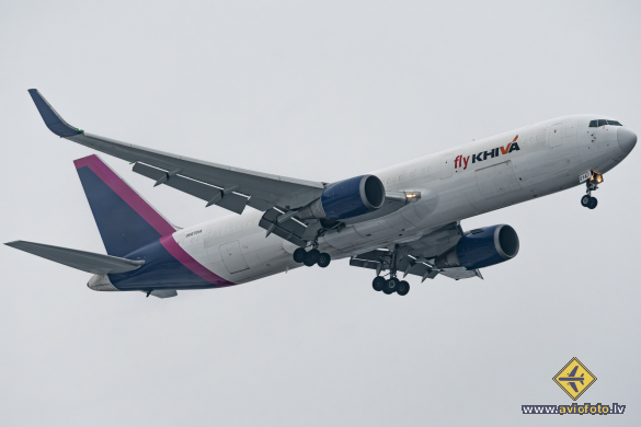 Boeing 767-304/ER(BCF)