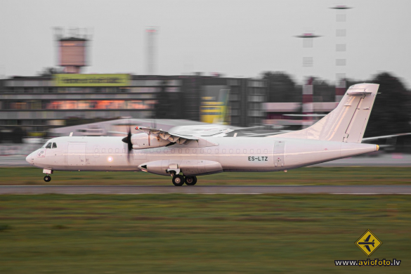 ATR ATR-72-500(F) (ATR-72-212A)
