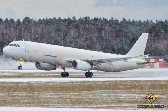 Airbus A321-231(P2F)