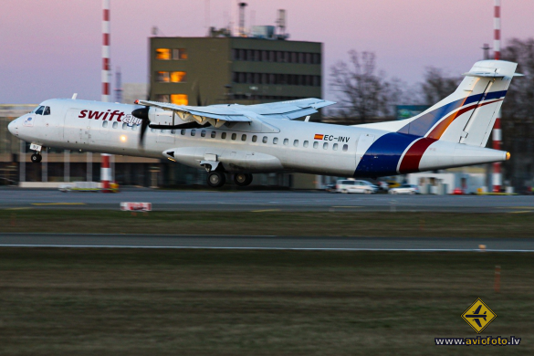 ATR ATR-72-202(F)