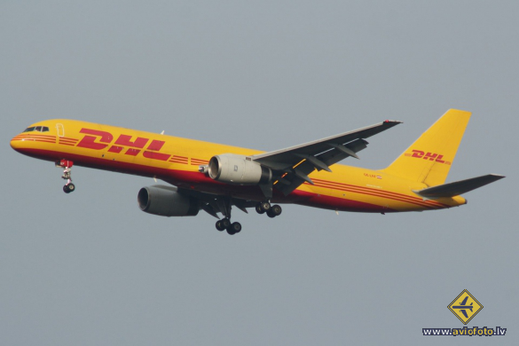 Boeing 757-236(PCF)