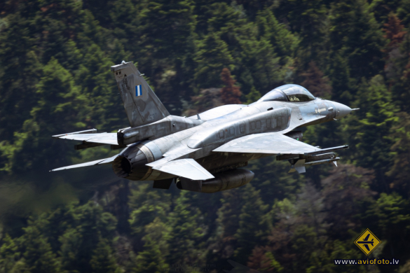 Lockheed Martin F-16CJ Fighting Falcon