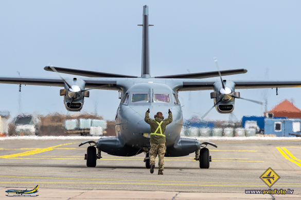 Let L-410UVP Turbolet
