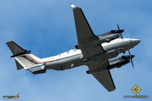 Hawker Beechcraft 350CER Shadow R1 (B300C)