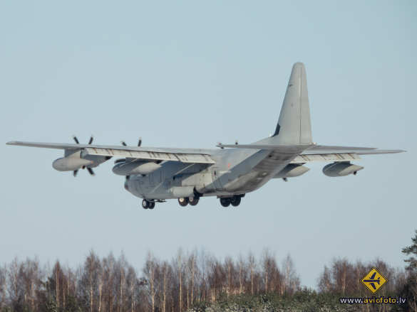 Lockheed Martin KC-130J Hercules (L-382G)