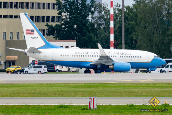 Boeing C-40C BBJ (737-7CP)