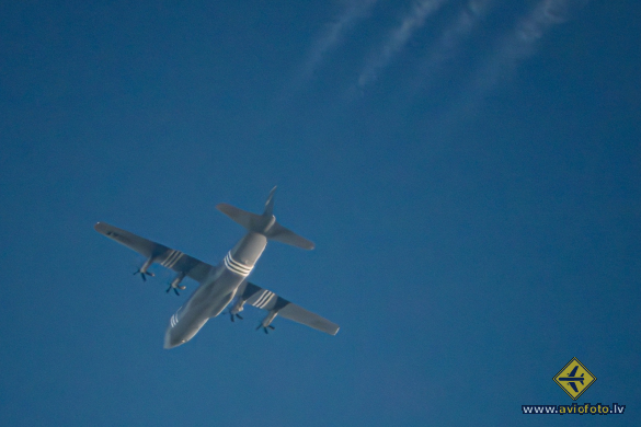 Lockheed Martin C-130J-30 Hercules (L-382)