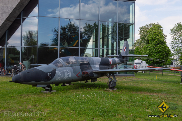 PZL-Mielec TS-11R Iskra