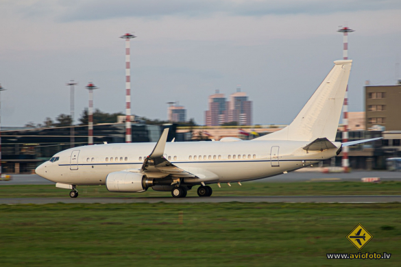 Boeing C-40B BBJ (737-7CP)