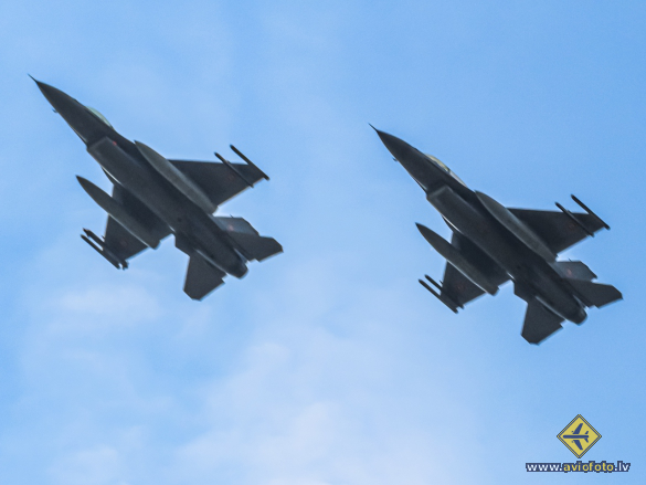 Lockheed Martin F-16BM Fighting Falcon