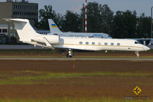 Gulfstream Aerospace C-37B Gulfstream G550 (G-V-SP)