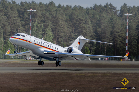Bombardier Global 5000 (BD-700-1A11)