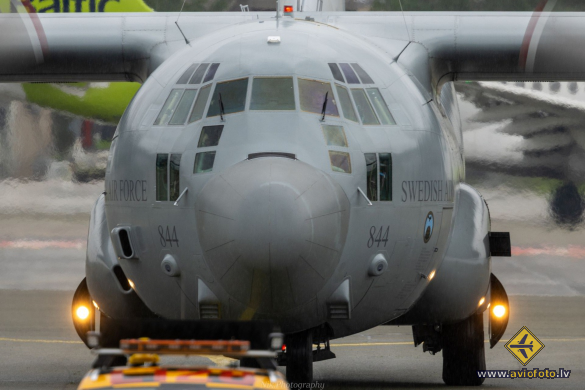 Lockheed Tp84 Hercules (C-130H/L-382)