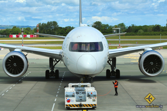 Boeing 787-9 Dreamliner