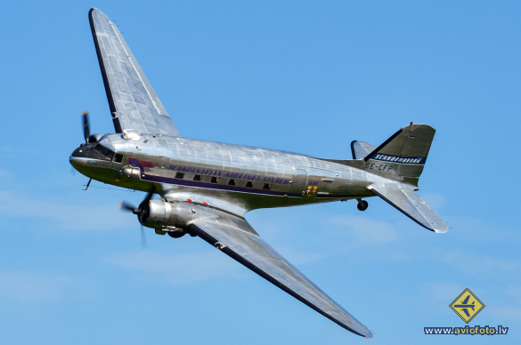 Douglas C-47A Skytrain (DC-3)