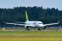 Airbus A220-300