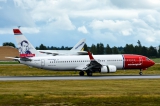 Boeing 737-86N