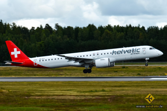 Embraer ERJ-195 E2