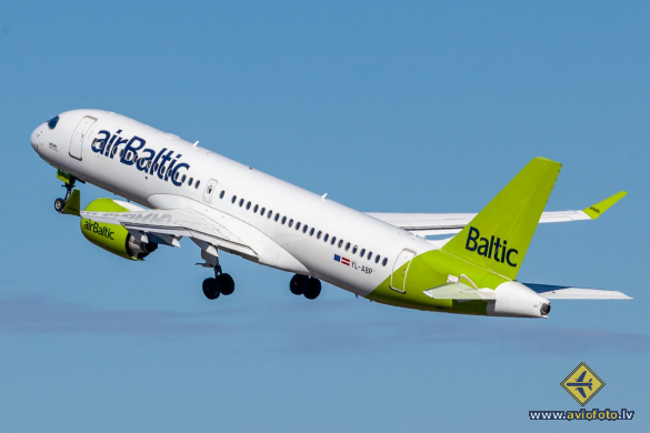 Airbus A220-300