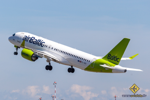 Airbus A220-300