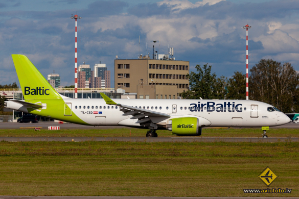 Bombardier CSeries CS300 (BD-500-1A11)