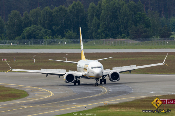 Boeing 737-8 MAX 200