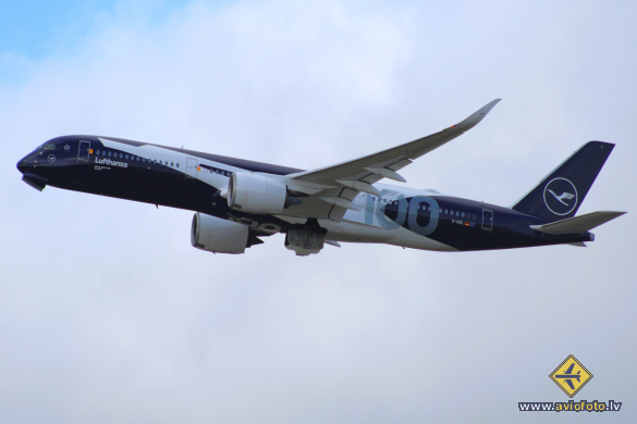 Airbus A350-941