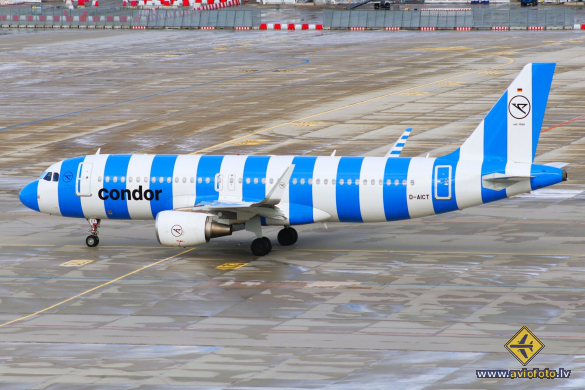Airbus A320-214